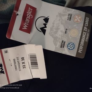 Black Wrangler Cargo Pants 33x30